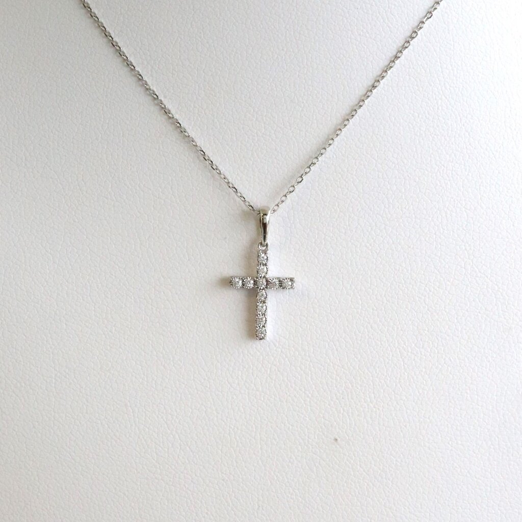 American Jewelry 14k White Gold .07ctw Diamond Cross Necklace