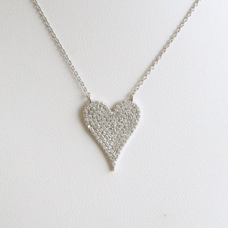 American Jewelry 14k White Gold .50ctw Diamond Pave Heart Necklace