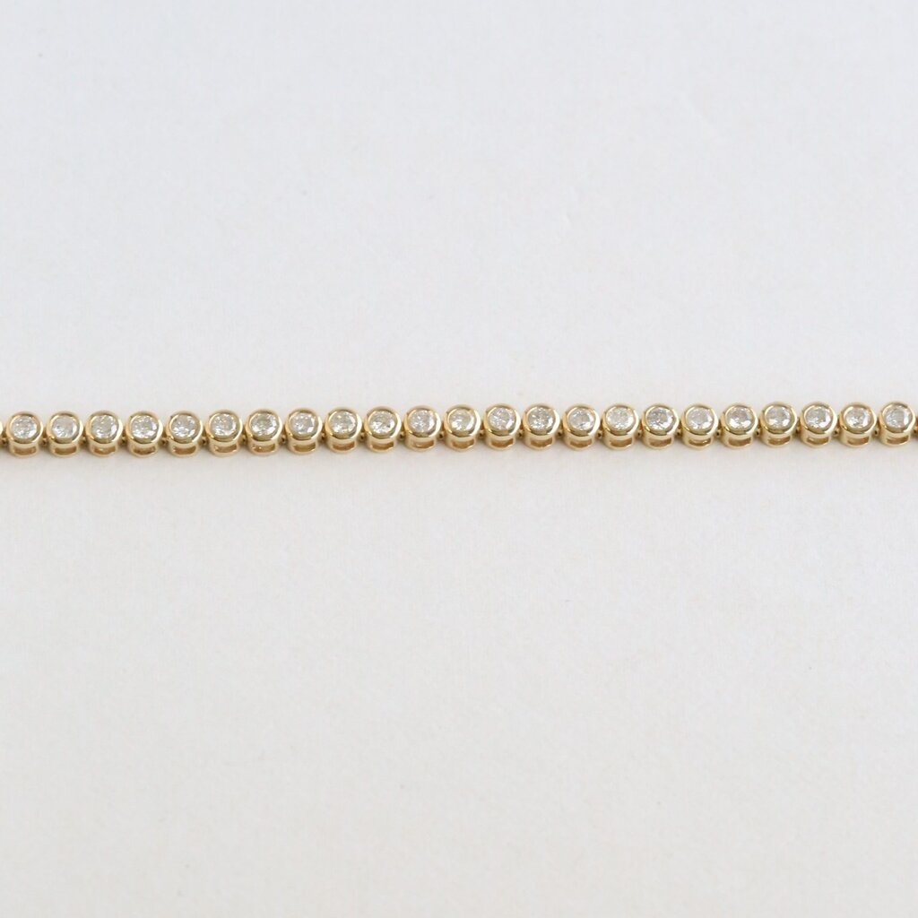 American Jewelry 14k Yellow Gold 2.10ctw Diamond Bezel Tennis Bracelet