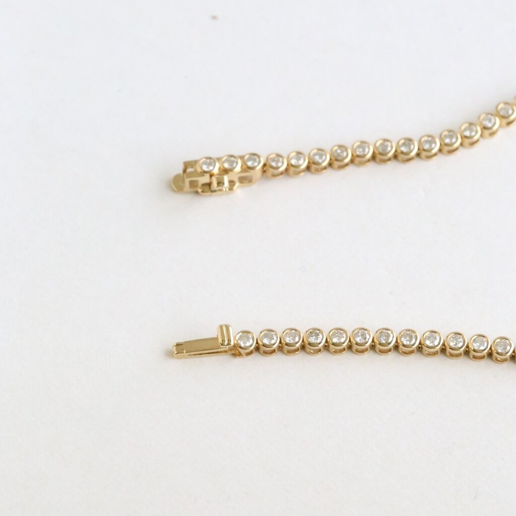 American Jewelry 14k Yellow Gold 2.10ctw Diamond Bezel Tennis Bracelet