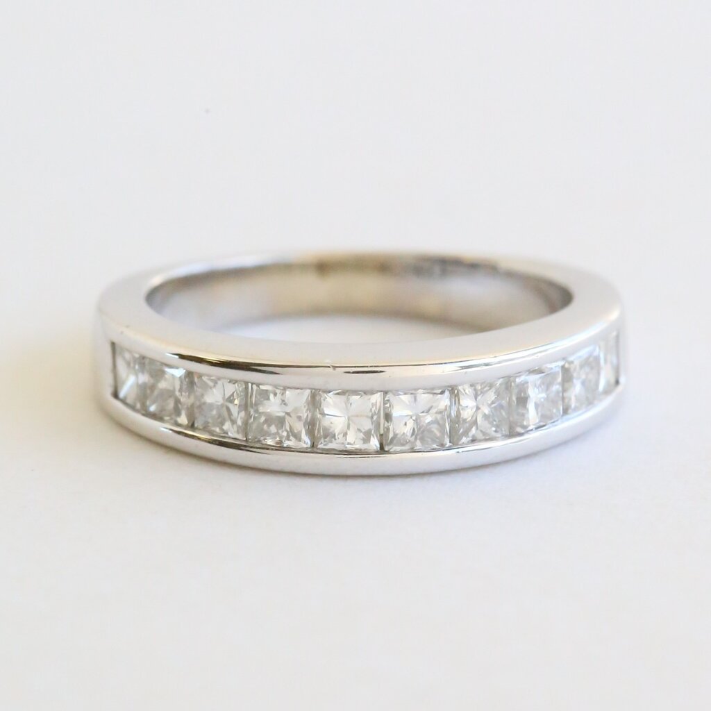 American Jewelry 14k White Gold 1ctw Princess Cut Diamond Channel Band Ring