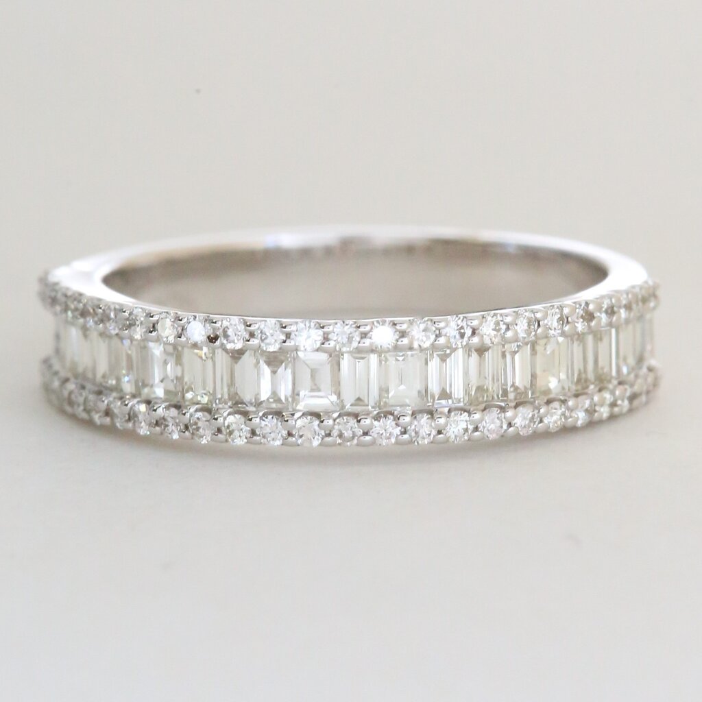 American Jewelry 14k White Gold.29ctw Diamond Baguette Wedding Band