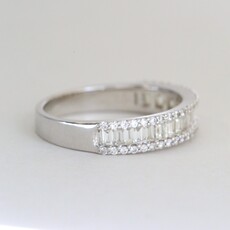 American Jewelry 14k White Gold.29ctw Diamond Baguette Wedding Band