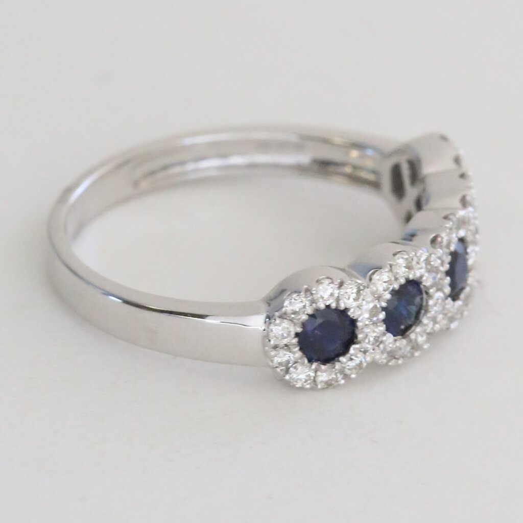 American Jewelry 14k White Gold .45ctw Diamond .81ctw Sapphire 5 Stone Halo Ring