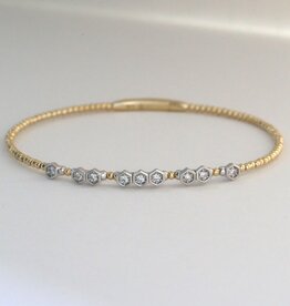 American Jewelry 14k Yellow Gold .19ctw Diamond Bezel Beaded Bangle Bracelet