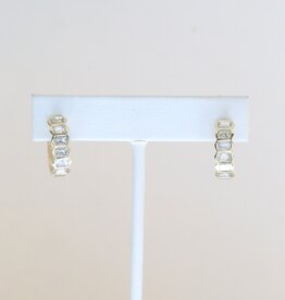 American Jewelry 14k Yellow Gold 1.85ctw Baguette Ridged Hoop Earrings