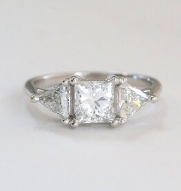 American Jewelry Platinum 1.67ctw (1.01 F/VVS2 GIA Ctr) Princess & Trillion Three Stone Engagement Ring