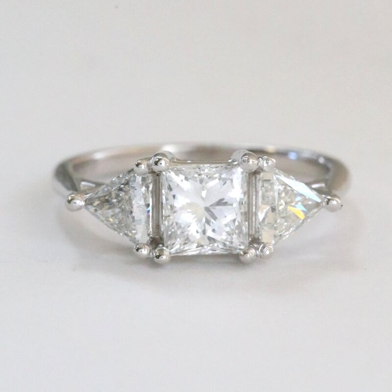 American Jewelry Platinum 1.67ctw (1.01 F/VVS2 GIA Ctr) Princess & Trillion Three Stone Engagement Ring
