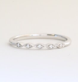 American Jewelry 14k White Gold .03ctw Diamond Accent Milgrain Wedding Band