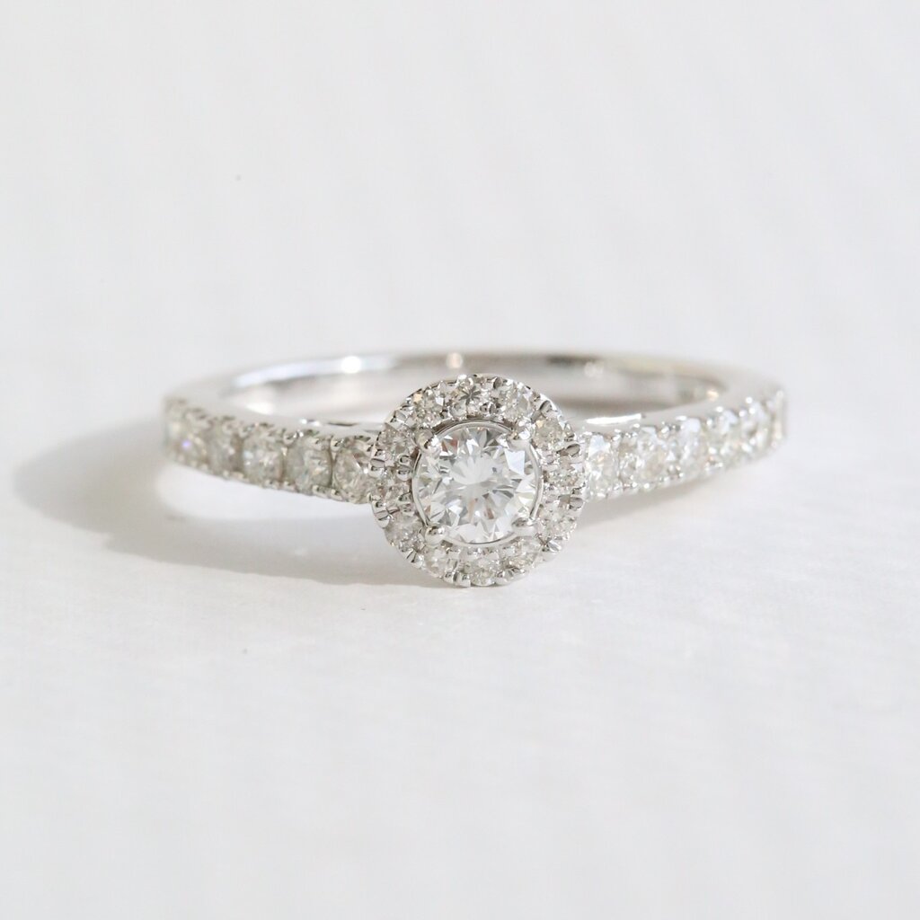 American Jewelry 14k White Gold 1ctw Lab Grown Diamond Halo Engagement Ring