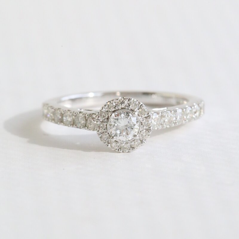 American Jewelry 14k White Gold 1ctw Lab Grown Diamond Halo Engagement Ring