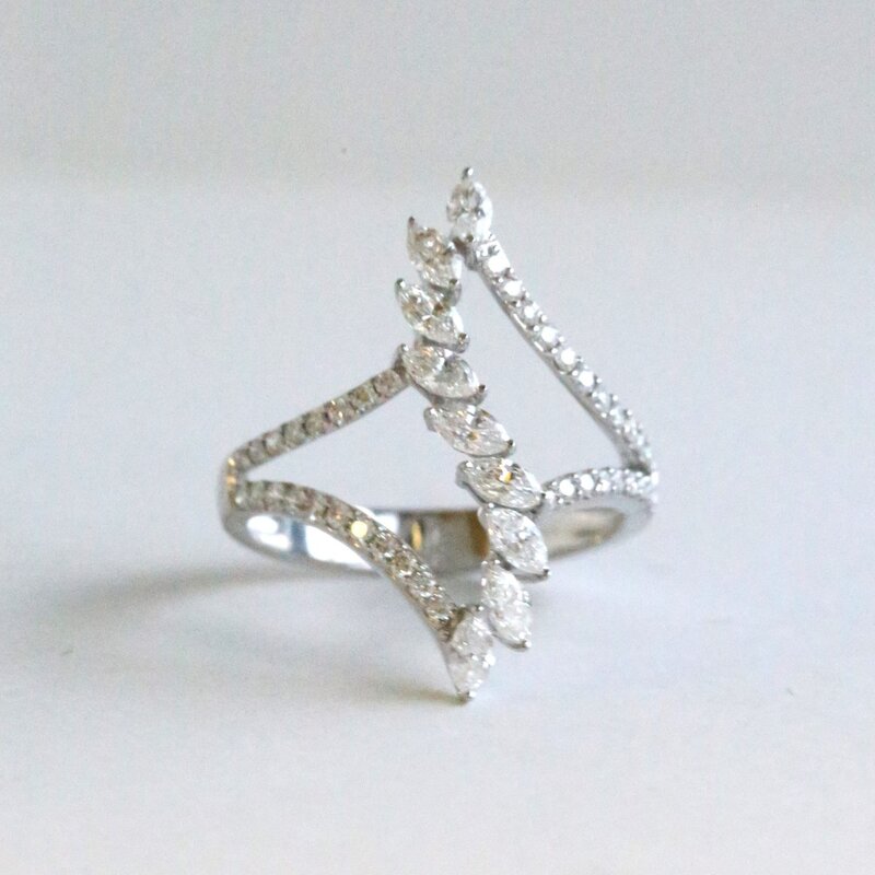 American Jewelry 18K White Gold .88ctw Diamond Marquise & Round Open Fashion Ring