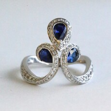 American Jewelry 18k White Gold 1.33ctw Sapphire .53ctw Diamond Peacock Fan Ring
