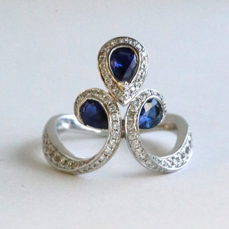 American Jewelry 18k White Gold 1.33ctw Sapphire .53ctw Diamond Peacock Fan Ring