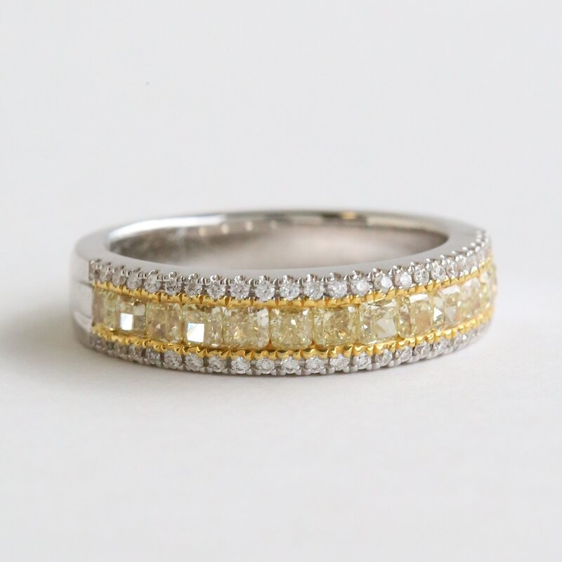 American Jewelry 18k White Gold 1.01ctw Fancy Yellow .18ctw Diamond 3 Row Channel Band