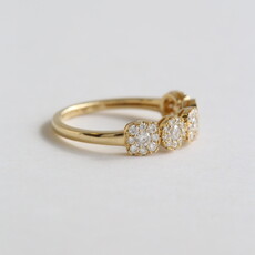 American Jewelry 18k Yellow Gold .58ctw Diamond Pave 5-Stone Illusion Ring