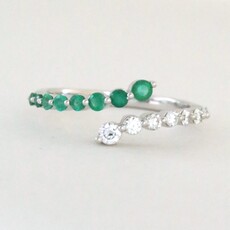 American Jewelry 14k White Gold .29ctw Emerald .27ctw Diamond Bypass Ring