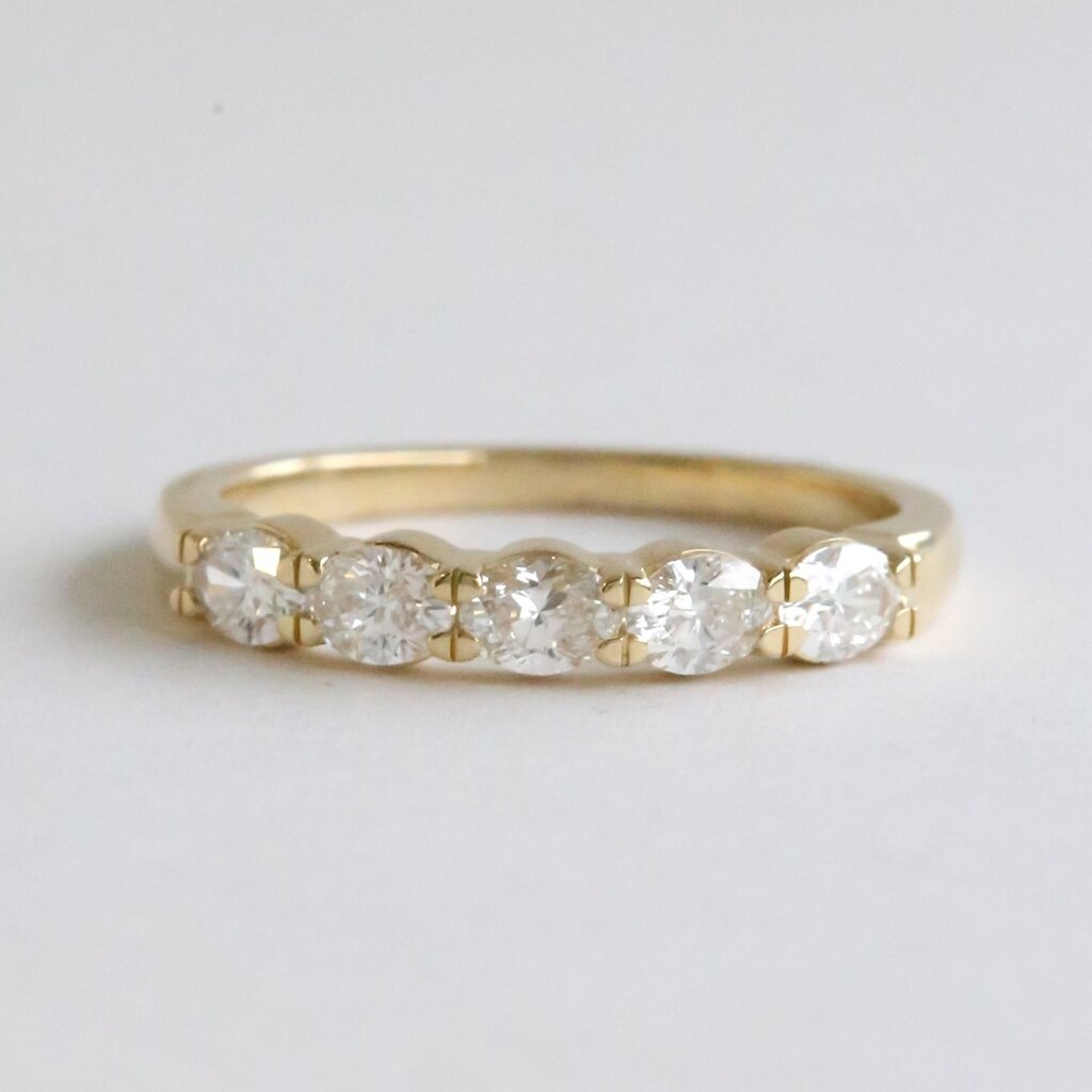 American Jewelry 14k Yellow Gold .75ctw Diamond 5 Stone Wedding Band