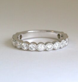 American Jewelry 14k White Gold .88ctw Diamond Milgrain Wedding Band