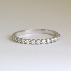 American Jewelry 14k White Gold .33ctw Diamond Single Prong Wedding Band