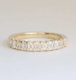 American Jewelry 14k Yellow Gold 1ctw Diamond Emerald Cut Straight Wedding Band