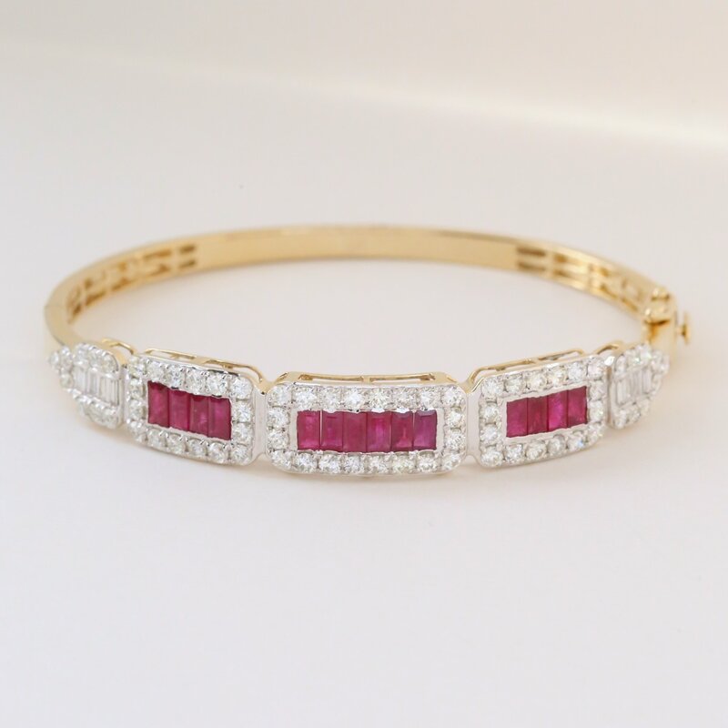 14k Yellow Gold 2.66ctw Ruby 2.55ctw Diamond Baguette & Round Hinged Bangle Bracelet