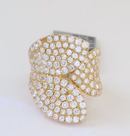 American Jewelry 18k Yellow Gold 4.66ctw Diamond Pave Open Wrap Ring