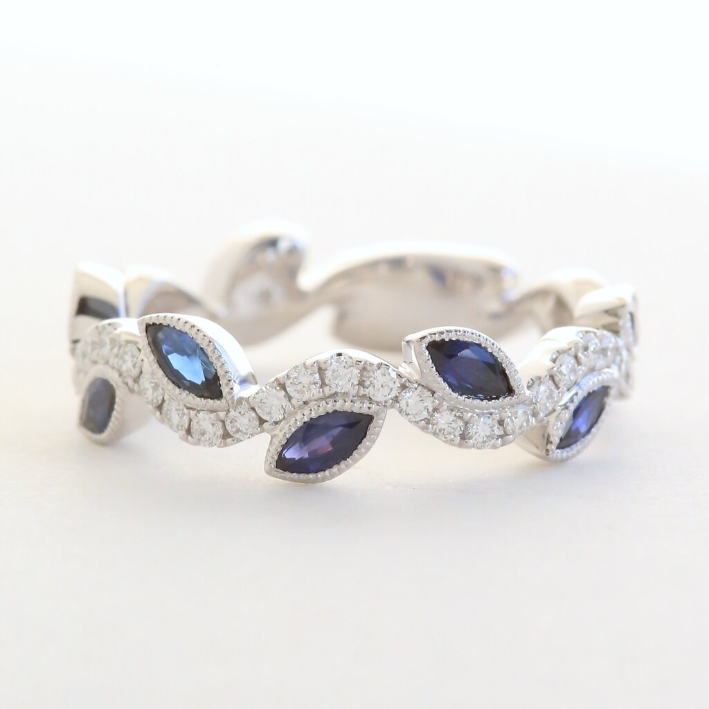 American Jewelry 14k White Gold .41ctw Sapphire .28ctw Diamond Vine Leaf Ring