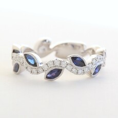 American Jewelry 14k White Gold .41ctw Sapphire .28ctw Diamond Vine Leaf Ring