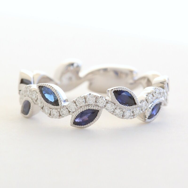 American Jewelry 14k White Gold .41ctw Sapphire .28ctw Diamond Vine Leaf Ring