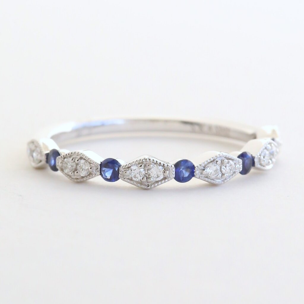 American Jewelry 14k White Gold .12ctw Diamond .18ctw Sapphire Scalloped Milgrain Band