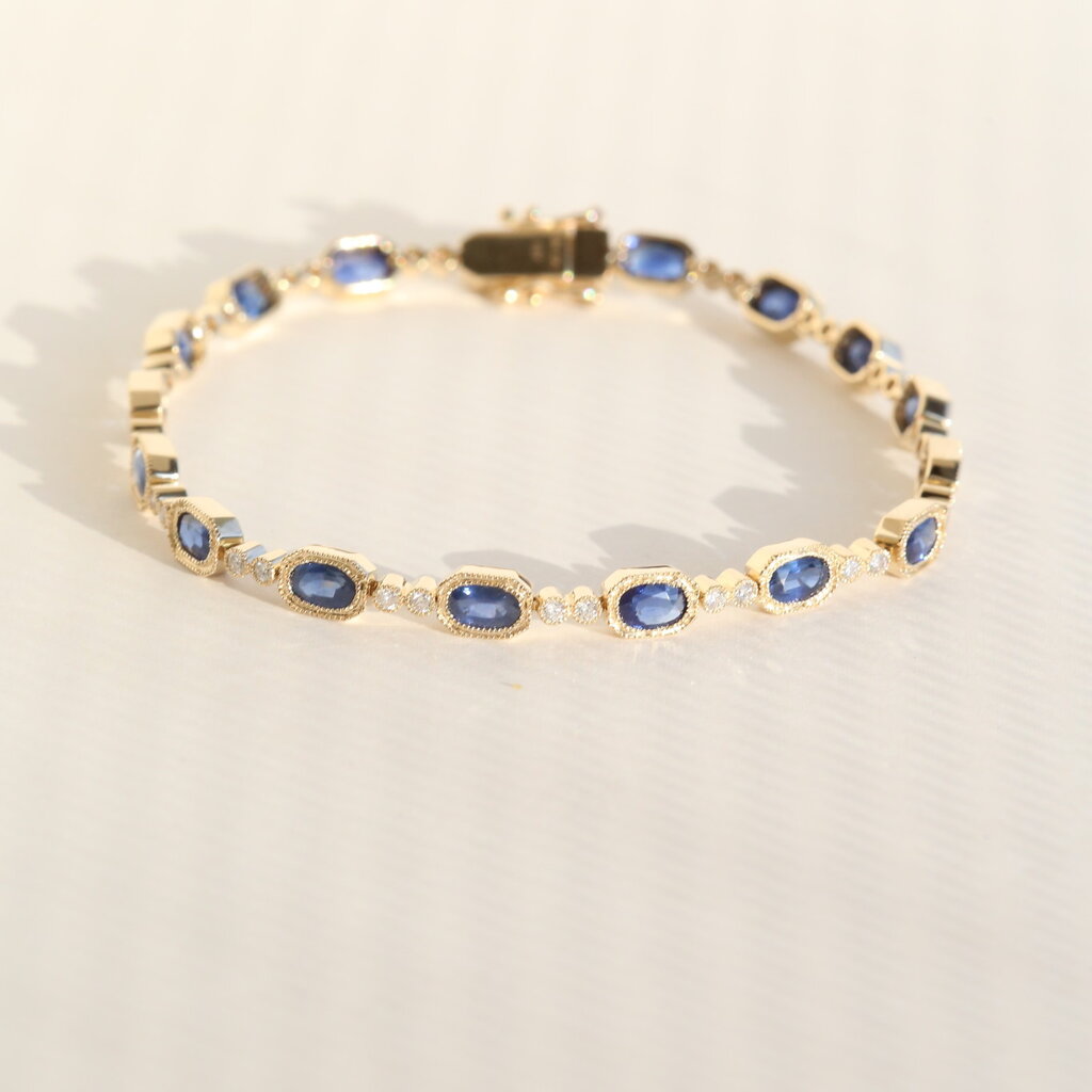 American Jewelry 14k Yellow Gold 5.12ctw Sapphire .50ctw Diamond Bracelet