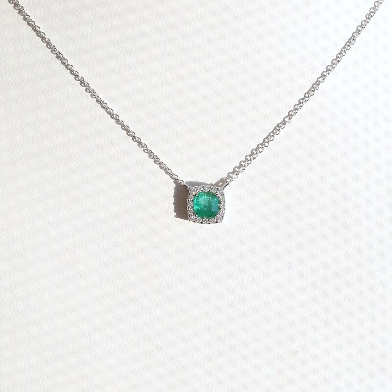 American Jewelry 14k White Gold .34ct Emerald .06ctw Diamond Cushion Halo Necklace