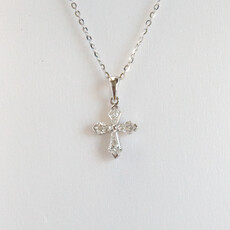 American Jewelry 18k White Gold 0.48ctw Kite Diamond Cross Pendant Necklace (18")