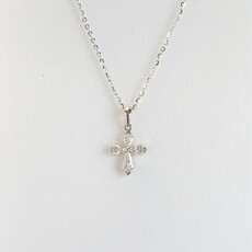 American Jewelry 18k White Gold 0.48ctw Kite Diamond Cross Pendant Necklace (18")