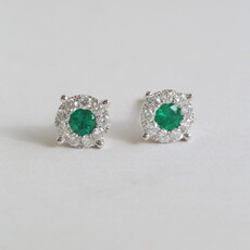 American Jewelry 14k White Gold .44ctw Emerald .44ctw Diamond Round Halo Stud Earrings