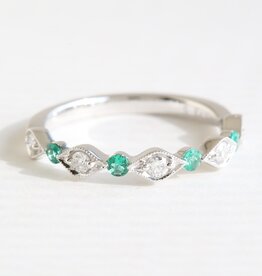 American Jewelry 14k White Gold .16ctw Diamond .12ctw Emerald Milgrain Scalloped Stackable Band Ring