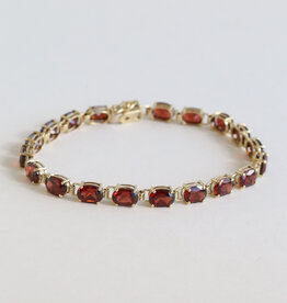 American Jewelry ESTATE 14k Yellow Gold 15ctw Garnet Tennis Bracelet