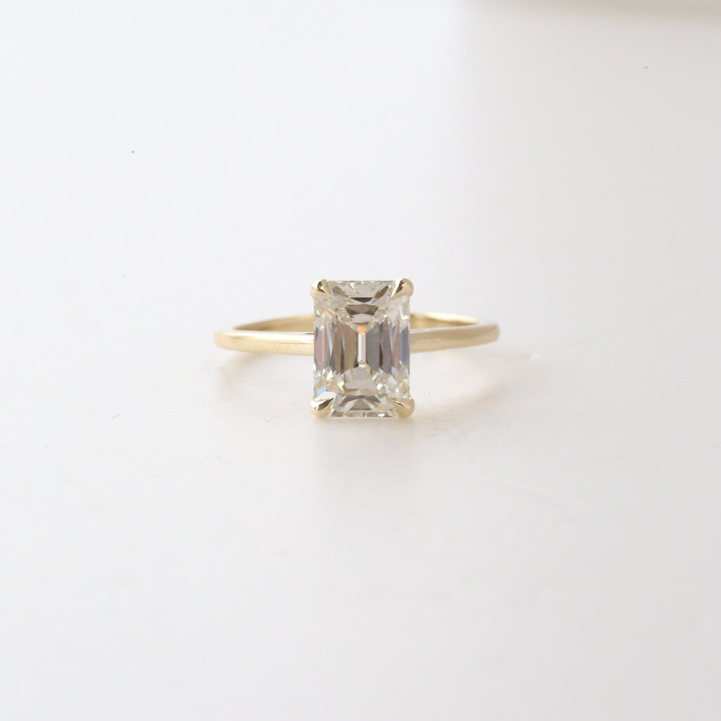 American Jewelry 14k Yellow Gold 2.50ct F/VS1 IGI Antique Emerald Cut Lab Grown Solitaire Cathedral Engagement Ring