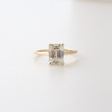 American Jewelry 14k Yellow Gold 2.50ct F/VS1 IGI Antique Emerald Cut Lab Grown Solitaire Cathedral Engagement Ring