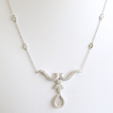 American Jewelry 14k White Gold .86ctw Diamond Pear Inttricate Design Station Necklace