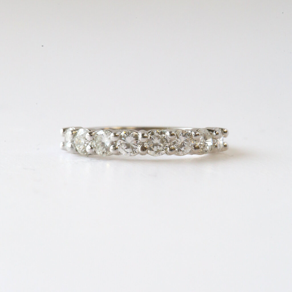 American Jewelry 14k White Gold 1ctw Shared Prong Diamond Wedding Band