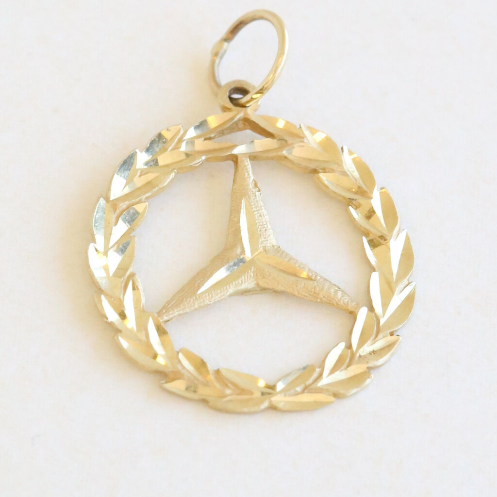 American Jewelry 14k Yellow Gold Tri Point Pendant (CHAIN NOT INCLUDED)