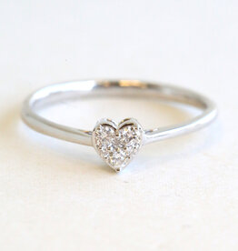 American Jewelry 14k White Gold .14ctw Diamond Heart Petite Ring