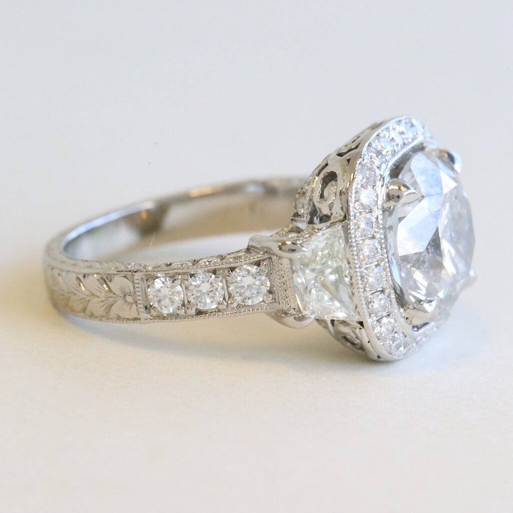 American Jewelry Platinum Approx 5.5ctw (4.61 I/I2 Ctr) Diamond Round/Cushion Halo Cathedral w/ Trapezoid Side Stones Engagement Ring