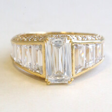 American Jewelry 14k Yellow Gold 6.50ctw (2.00 F/VS1 Ctr) Lab Grown Diamond Modified Emerald Tapered Baguette Engagement Ring