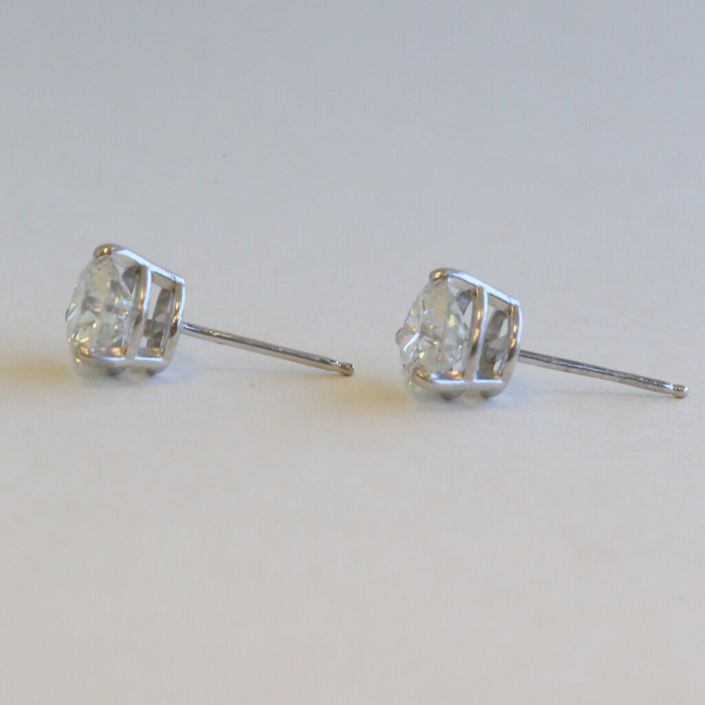American Jewelry 14k White Gold 2.50ctw Diamond Solitaire Stud Earrings