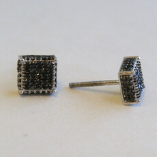 American Jewelry ESTATE 10k White Gold 1/3ctw Black Diamond Pave Stud Earrings