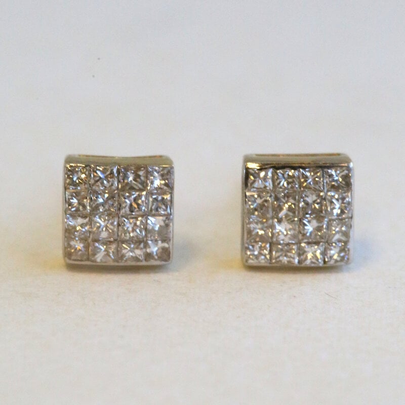 American Jewelry ESTATE 10k Yellow Gold .25ctw Diamond Invisible Set Stud Earrings