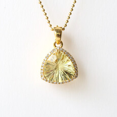 American Jewelry 18k Yellow Gold 5.38ct Yellow Quartz Starburst Cut Yellow Trillion Quartz Pendant on Beaded Chain (17")